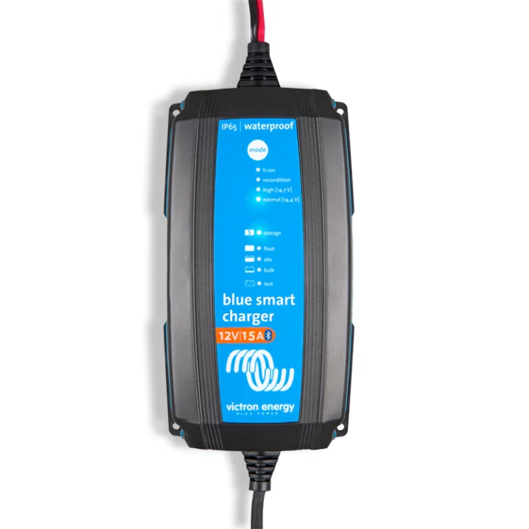 Chargeur-de-batterie-IP65-12V-15A-BlueSmart–Victron-Energy-BPC121531064B-Ultimatron-shop-1